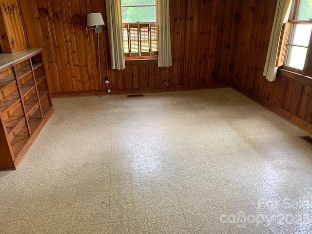 2802 Filbert Highway Clover, SC 29710 - Photo 6 of 19 Gallery Image 6