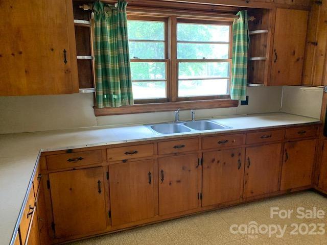 2802 Filbert Highway Clover, SC 29710 - Photo 7 of 19 Gallery Image 7