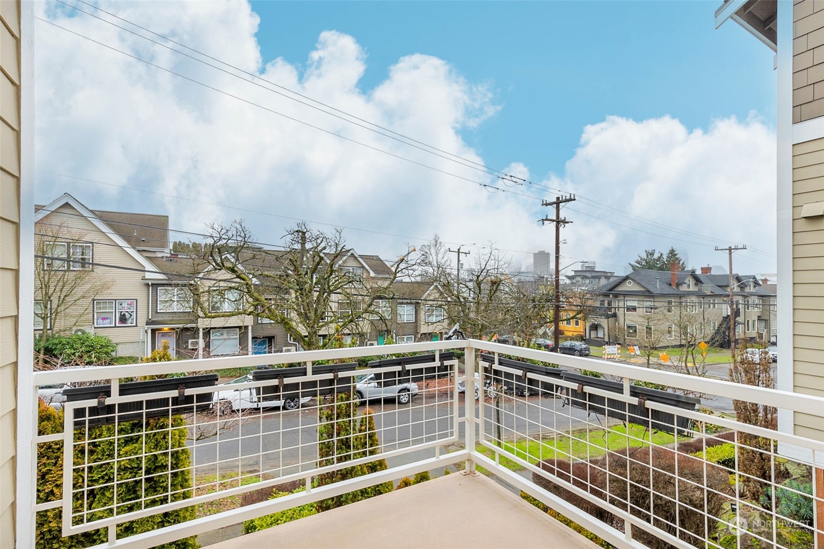 1402 East Olive Street Seattle, WA 98122 - Photo 15 of 31