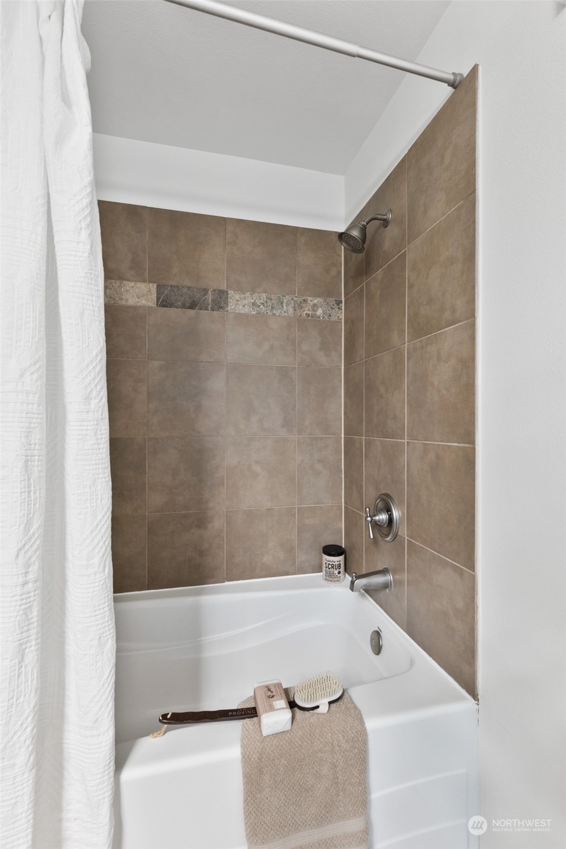 1402 East Olive Street Seattle, WA 98122 - Photo 20 of 31