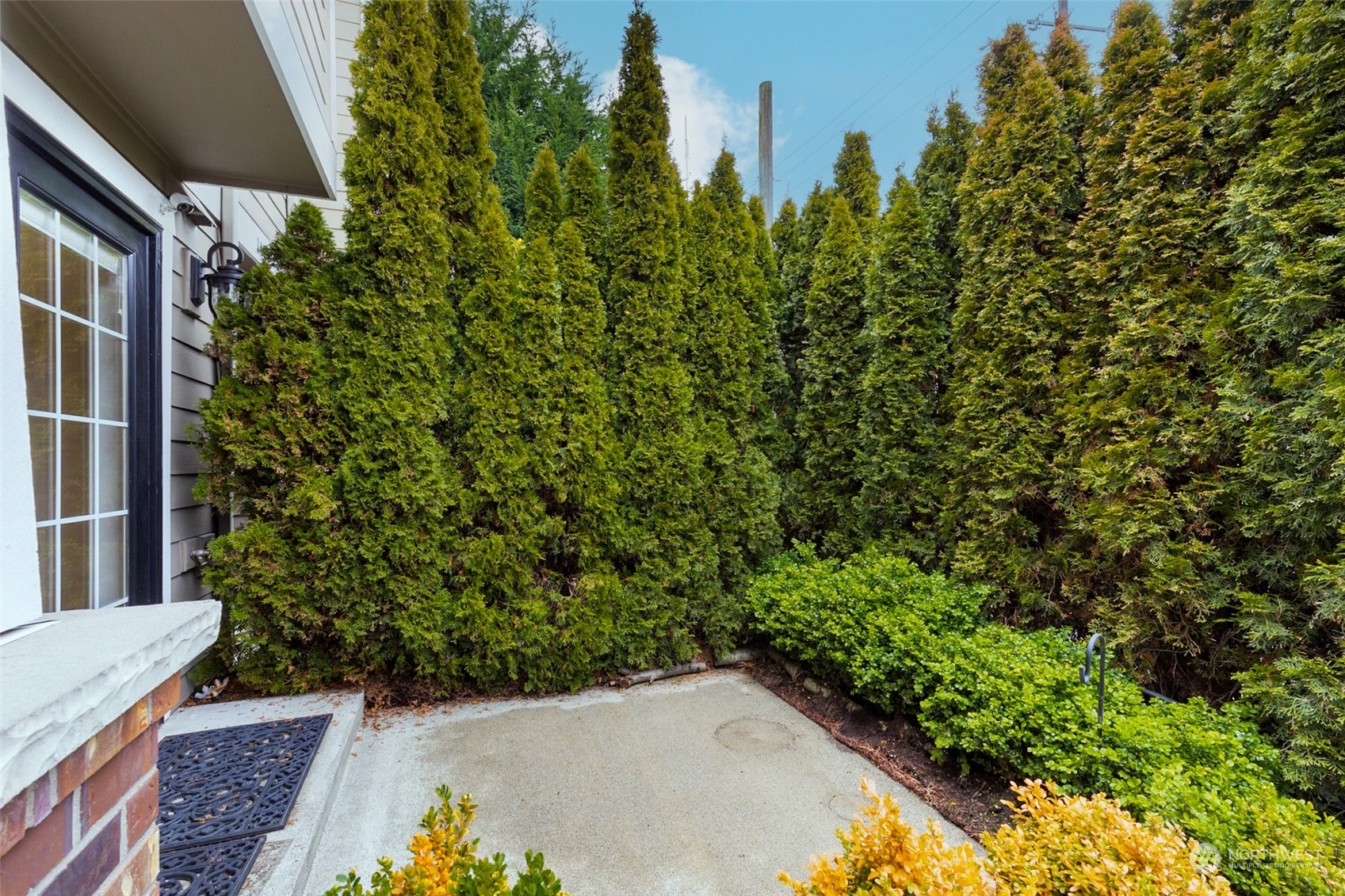 1402 East Olive Street Seattle, WA 98122 - Photo 27 of 31
