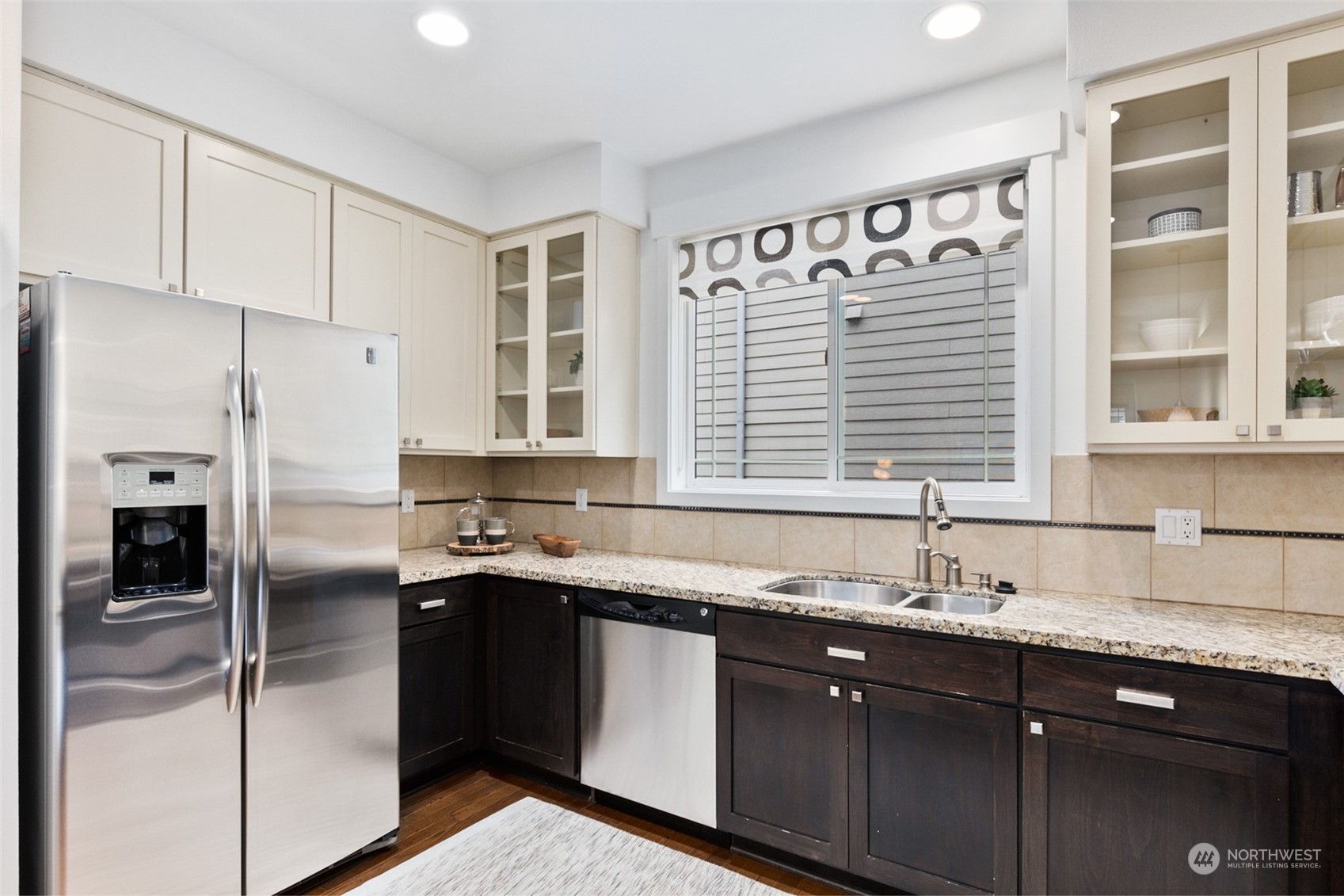 1402 East Olive Street Seattle, WA 98122 - Photo 6 of 31