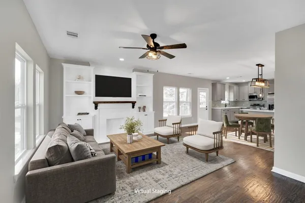 $295,000 | 401 Poplar Street, Italy, TX 76651