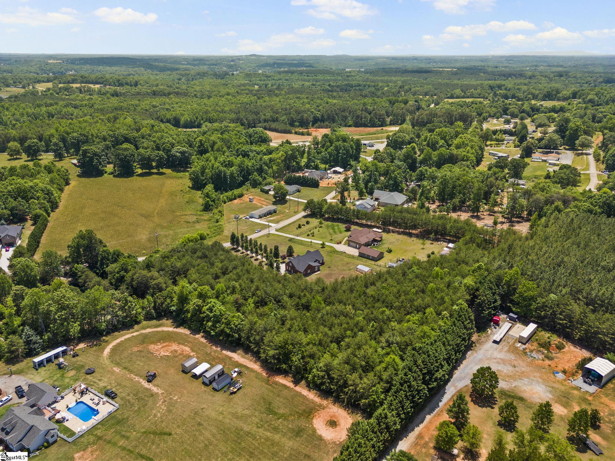 136 Prison Camp Road Campobello, SC 29322 - Photo 11 of 17