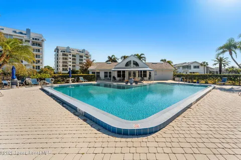 $570,000 | 216 Glengarry Avenue, Melbourne Beach, FL 32951