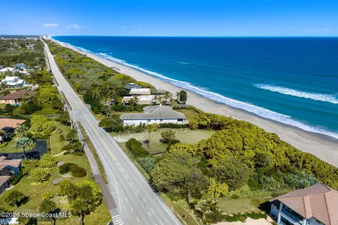 $595,000 | 216 Glengarry Avenue, Melbourne Beach, FL 32951