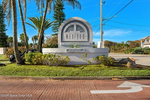 $570,000 | 216 Glengarry Avenue, Melbourne Beach, FL 32951