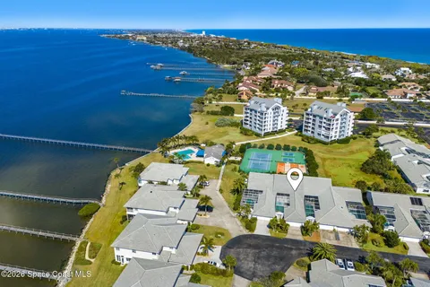 $595,000 | 216 Glengarry Avenue, Melbourne Beach, FL 32951