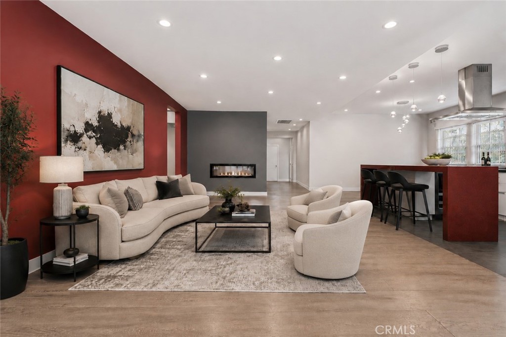 523 East Fairmount Road Burbank, CA 91501 - Photo 23 of 78 Virtually Staged