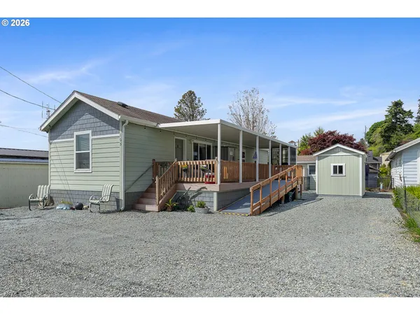 $329,000 | 105 10th Street, Garibaldi, OR 97118
