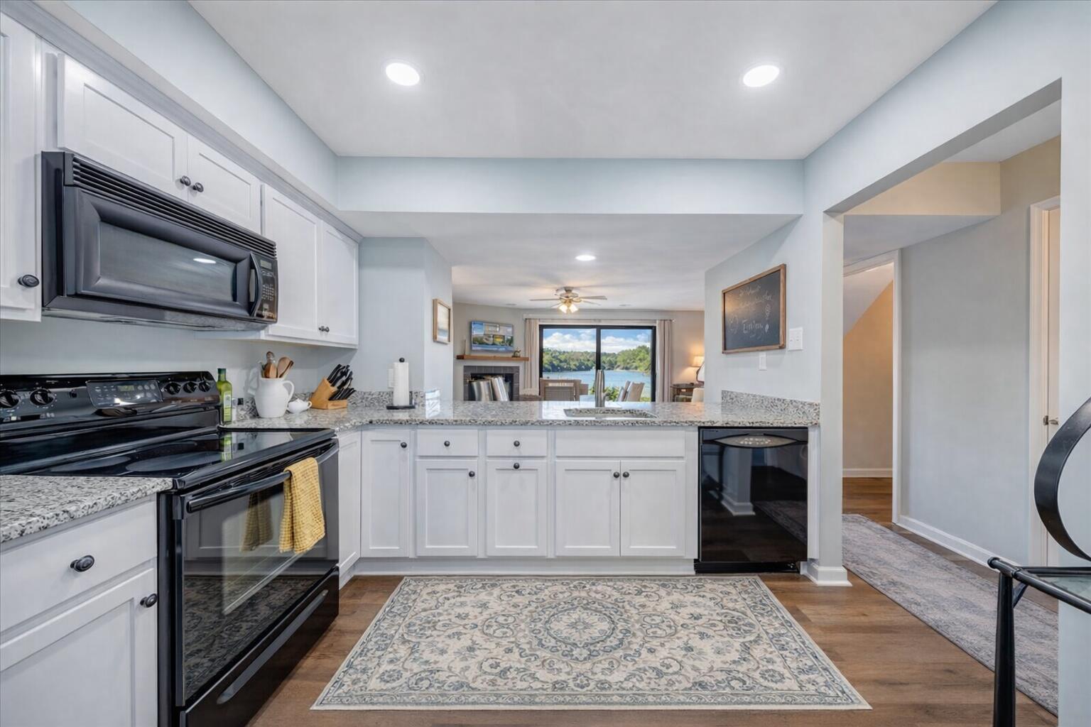 506 Harbor Ridge Drive Goodview, VA 24095 - Photo 12 of 39 Kitchen - entry level