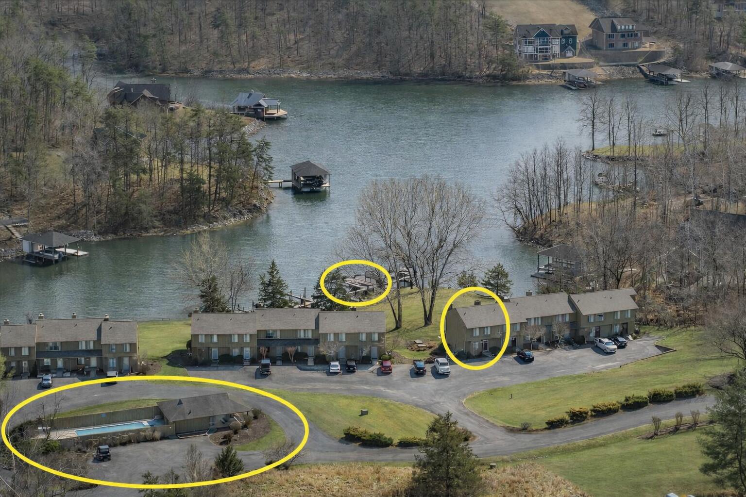 506 Harbor Ridge Drive Goodview, VA 24095 - Photo 4 of 39 a bathroom with a toilet and a sink