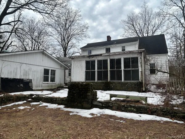 $360,000 | 6 Erin Court, Cornwall, NY 12518