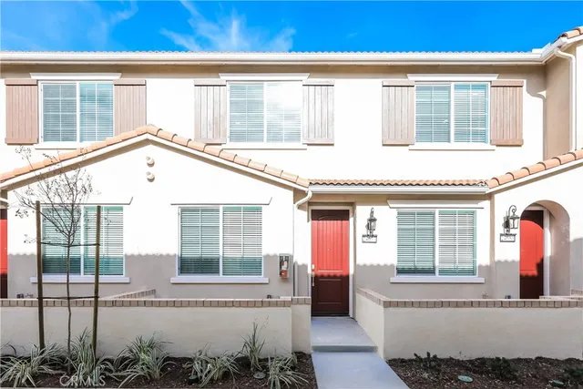 a view of a house with a outdoor space