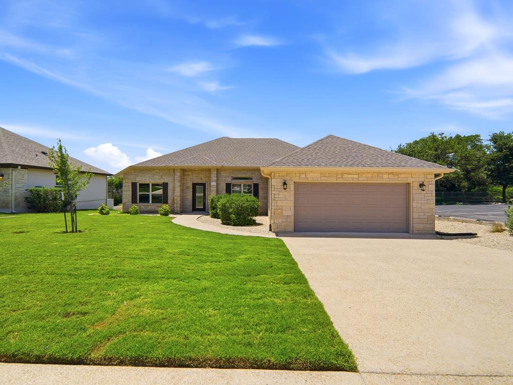 2011 Athens Avenue Kerrville, TX 78028 - Photo 1 of 54 Main View