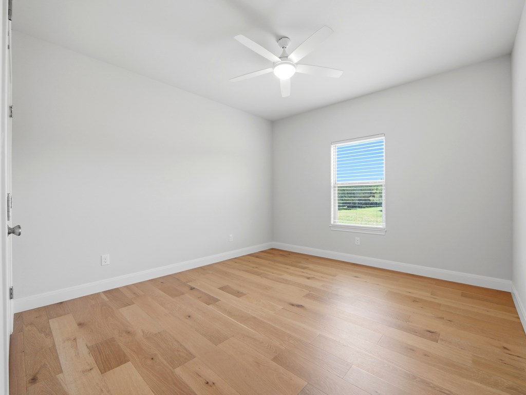 2011 Athens Avenue Kerrville, TX 78028 - Photo 25 of 54
