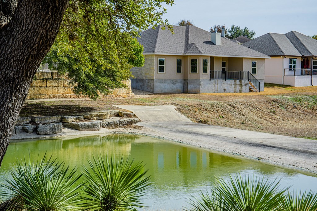 2011 Athens Avenue Kerrville, TX 78028 - Photo 37 of 54