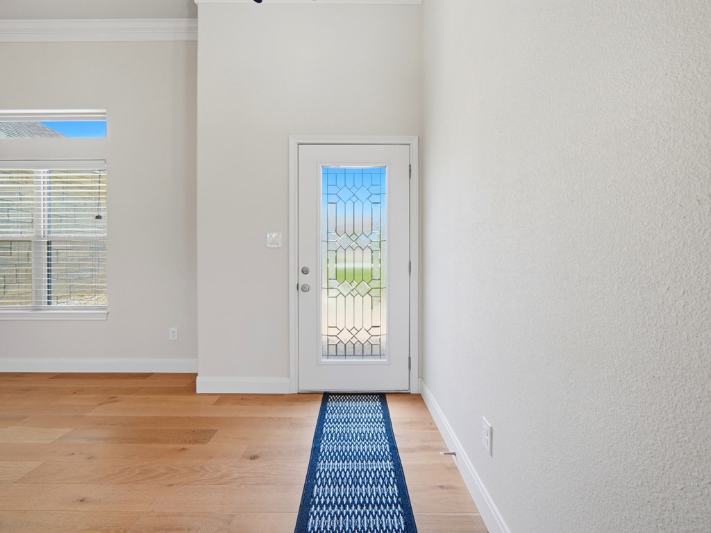 2011 Athens Avenue Kerrville, TX 78028 - Photo 4 of 54
