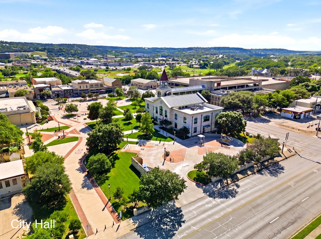 2011 Athens Avenue Kerrville, TX 78028 - Photo 42 of 54