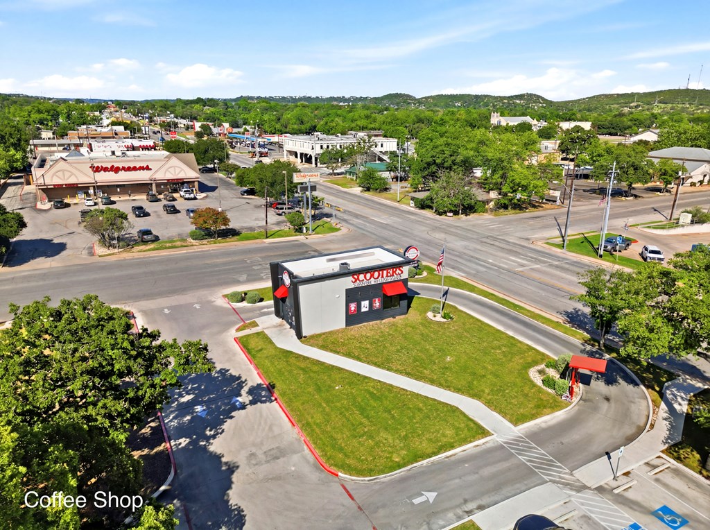 2011 Athens Avenue Kerrville, TX 78028 - Photo 45 of 54