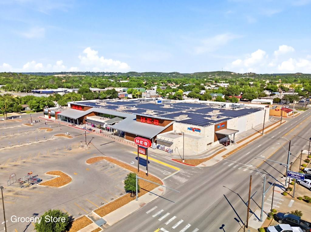 2011 Athens Avenue Kerrville, TX 78028 - Photo 46 of 54