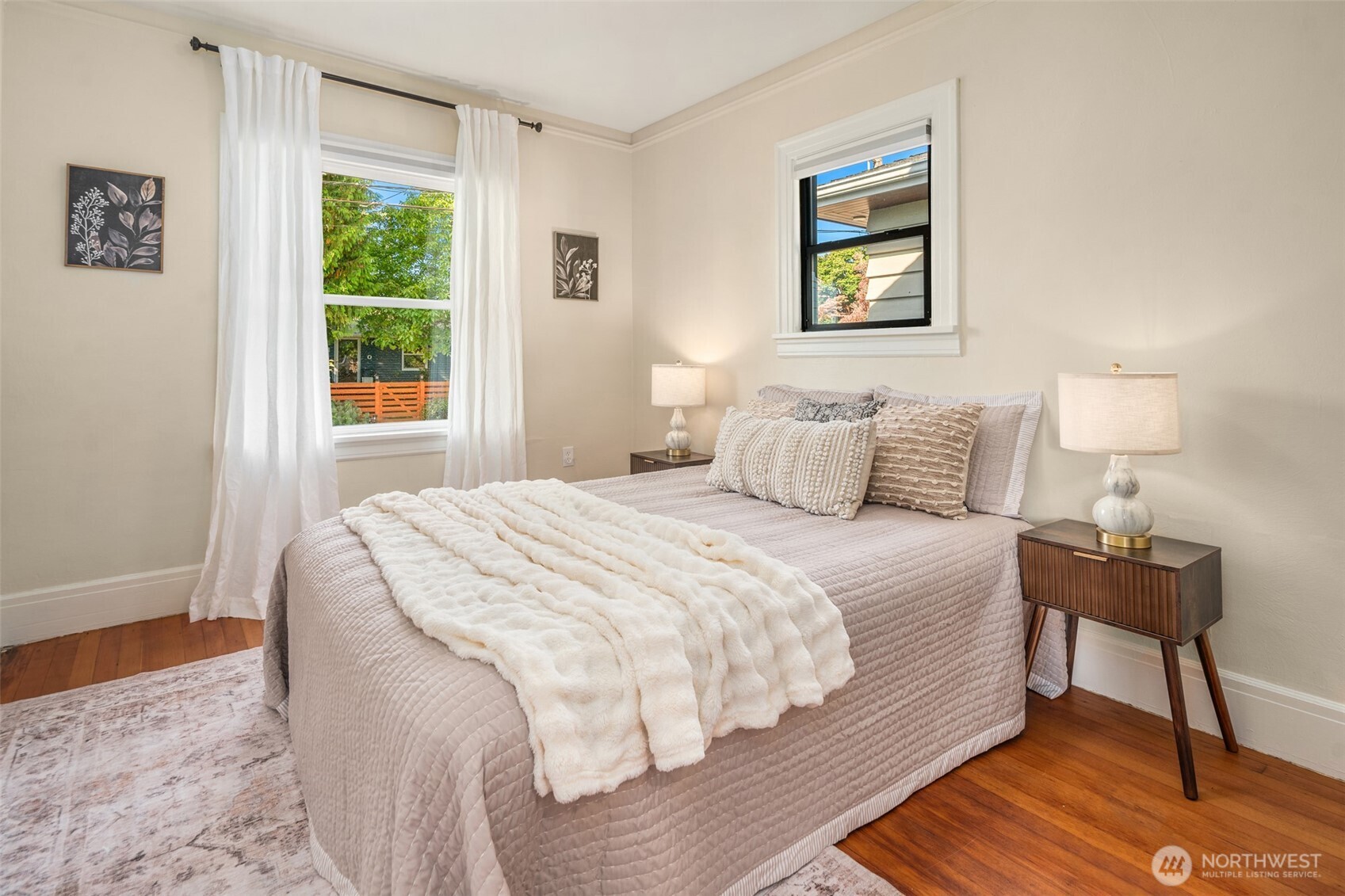 8416 40th Avenue Southwest Seattle, WA 98136 - Photo 13 of 32 Gallery Image 13