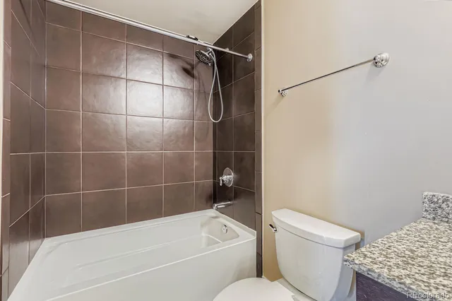 $648,000 | 2001 Lincoln Street, Unit 2213, Denver, CO 80202