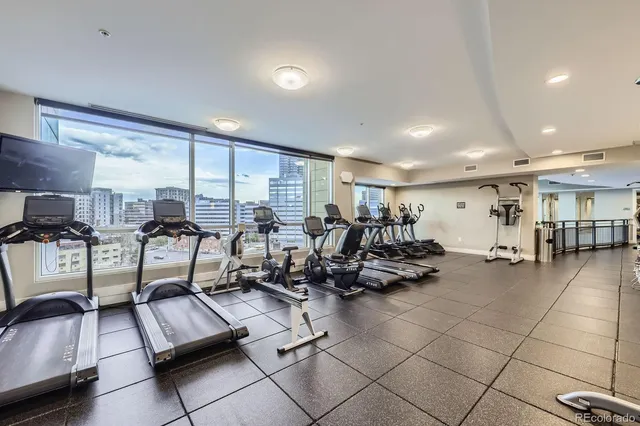 $648,000 | 2001 Lincoln Street, Unit 2213, Denver, CO 80202