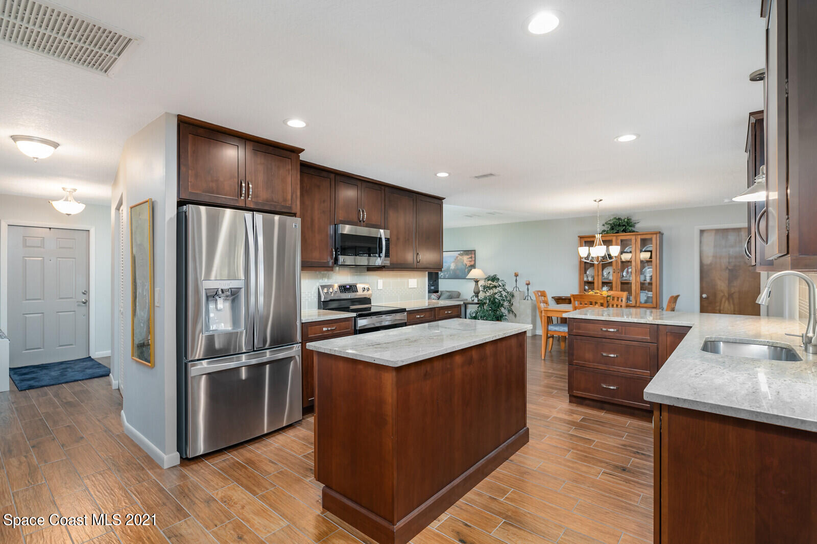 791 Montclair Road Northeast Palm Bay, FL 32905 - Photo 29 of 69 39_791Montclair225_mls