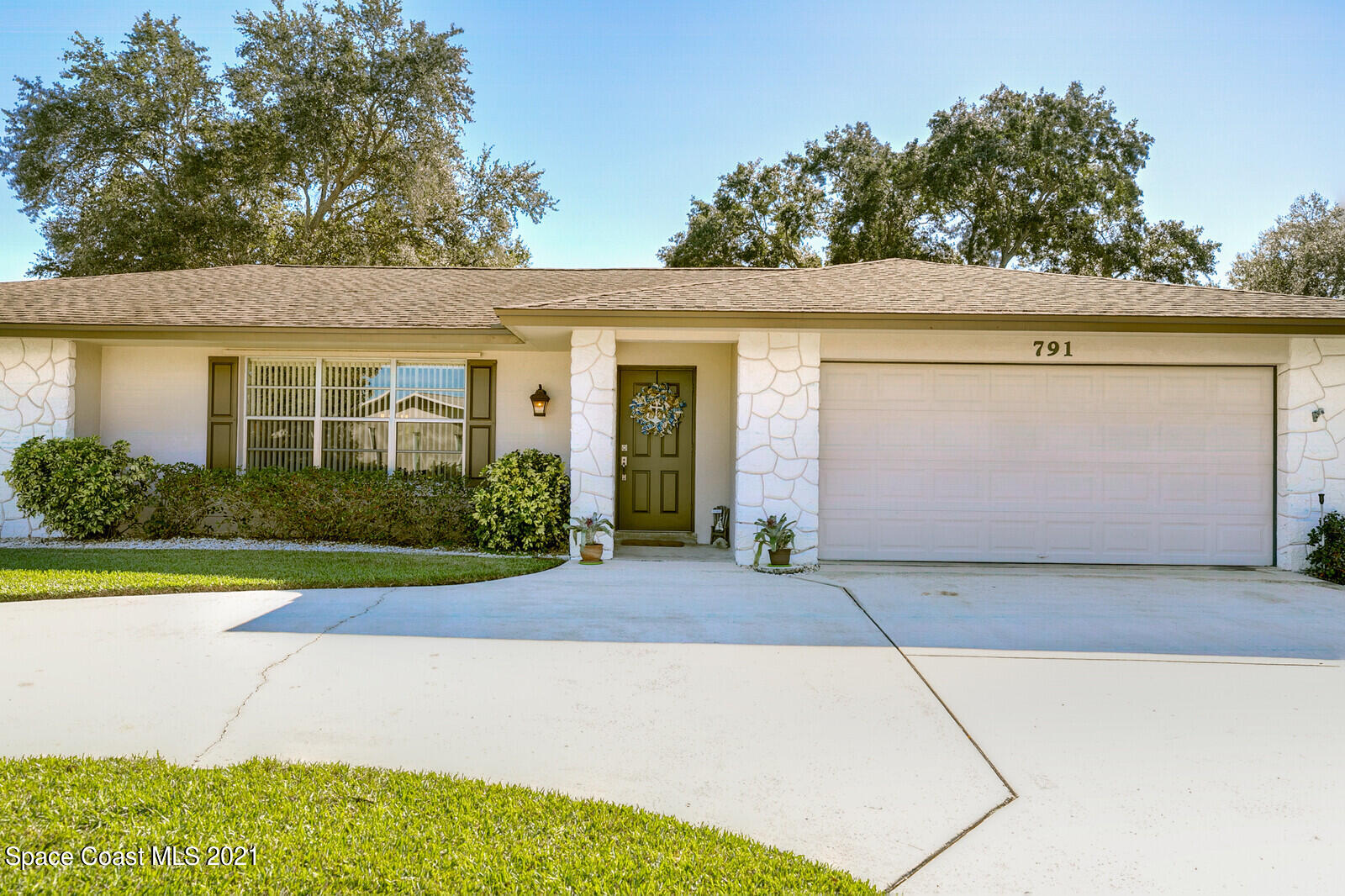 791 Montclair Road Northeast Palm Bay, FL 32905 - Photo 52 of 69 07_791Montclair104_mls