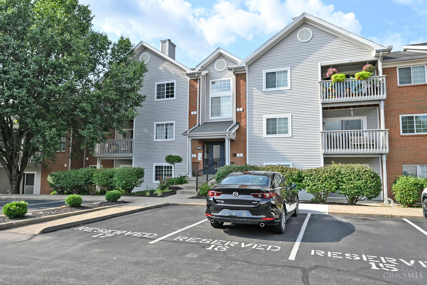 7392 Ridgepoint Drive, Unit 3 Cincinnati, OH 45230 - Photo 2 of 39 Gallery Image 2
