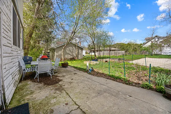 $399,000 | 558 Eagle Street, Crystal Lake, IL 60014