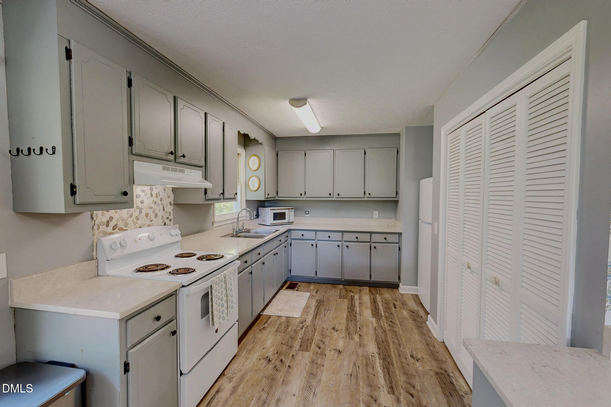405 Marvin Gill Road Roxboro, NC 27574 - Photo 5 of 35 4