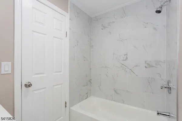 $1,950 | 75 Garfield Avenue, Paterson, NJ 07522