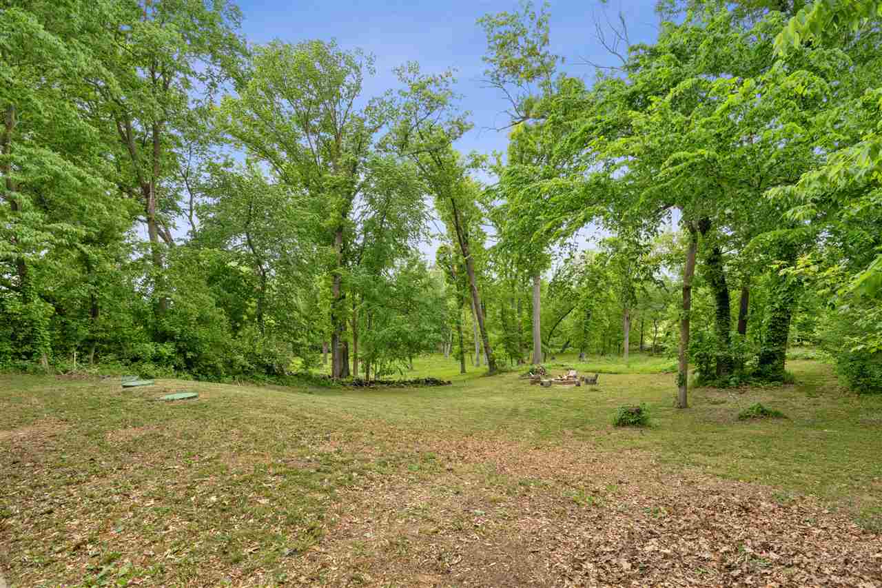6610 Berry Road Southeast Cedar Rapids, IA 52403 - Photo 32 of 37 Gallery Image 32
