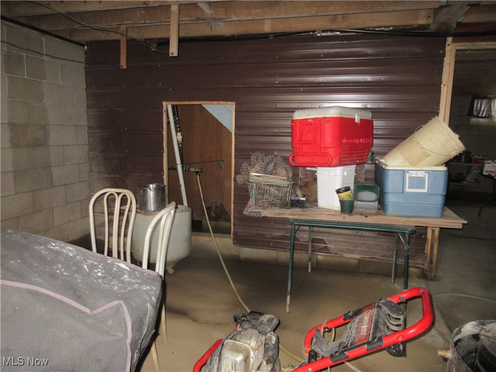 6563 County Line Road Williamsfield, OH 44093 - Photo 10 of 21