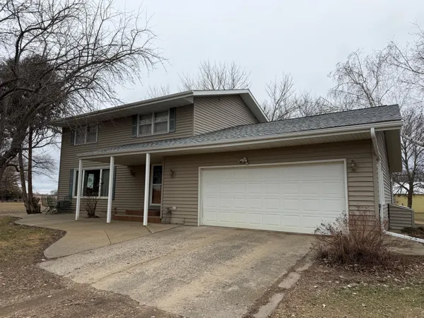 $374,900 | 175 30th Street Southwest, Benson, MN 56215