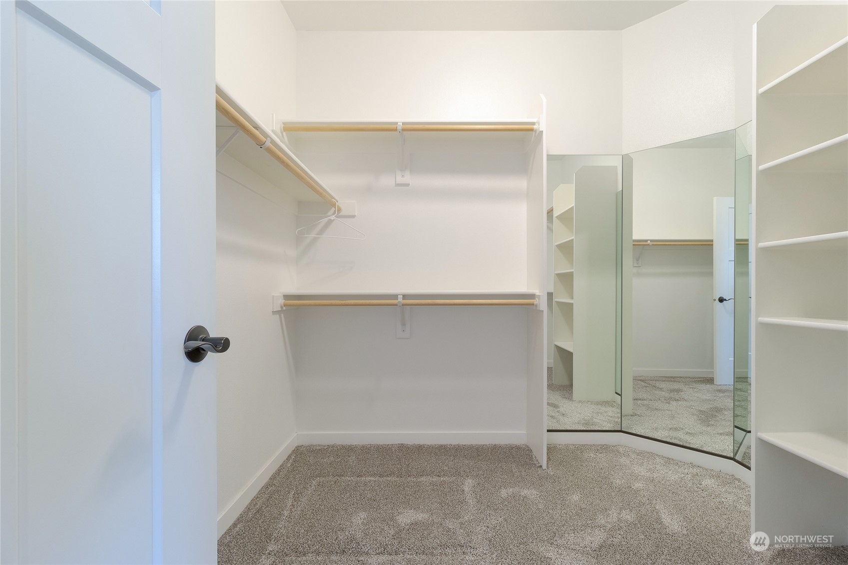 862 Boulder Street Walla Walla, WA 99362 - Photo 17 of 38 a view of an empty walk in closet