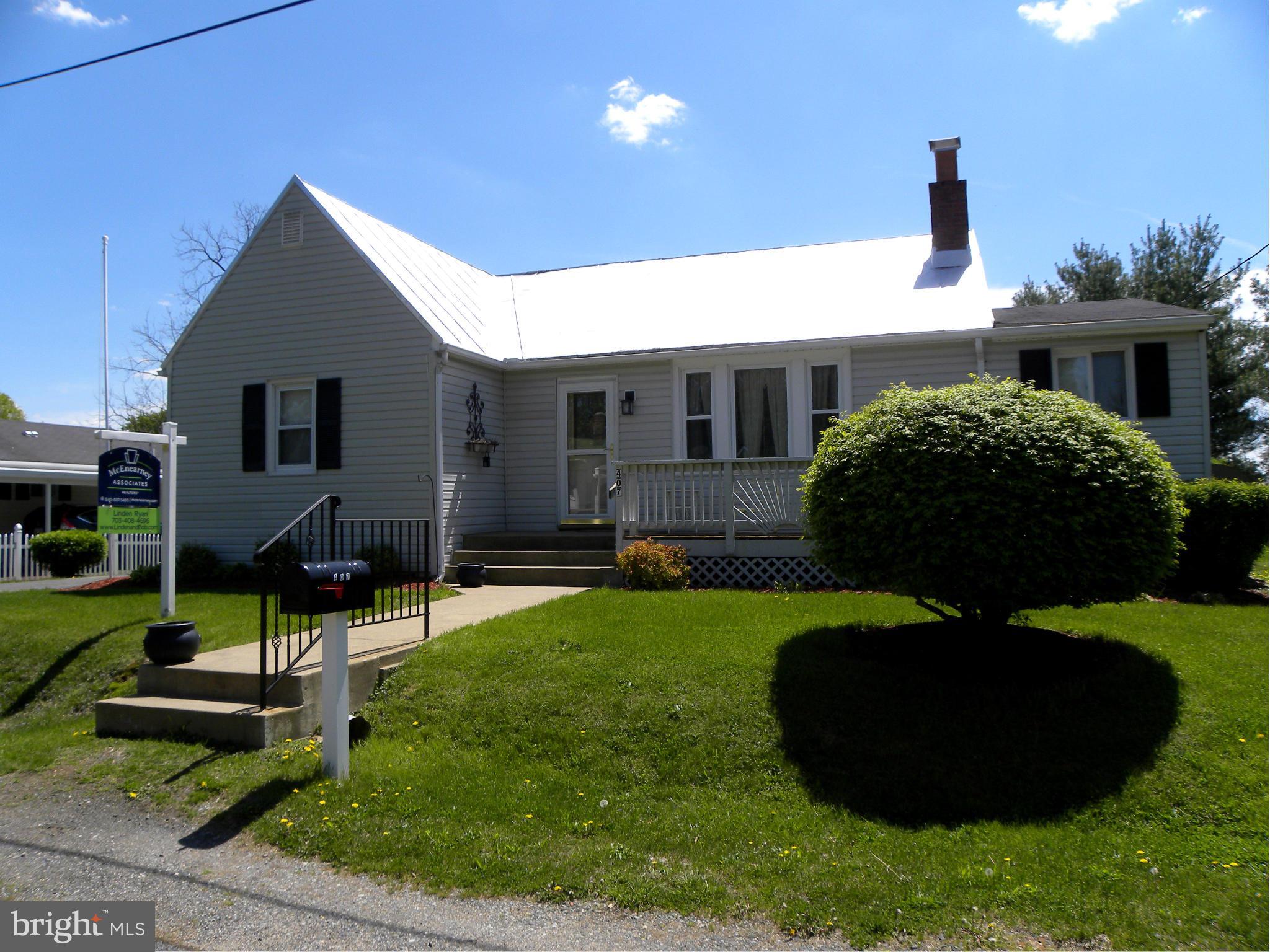 407 Lincoln Road Middleburg, VA 20117 - Photo 1 of 14 Exterior (Front)