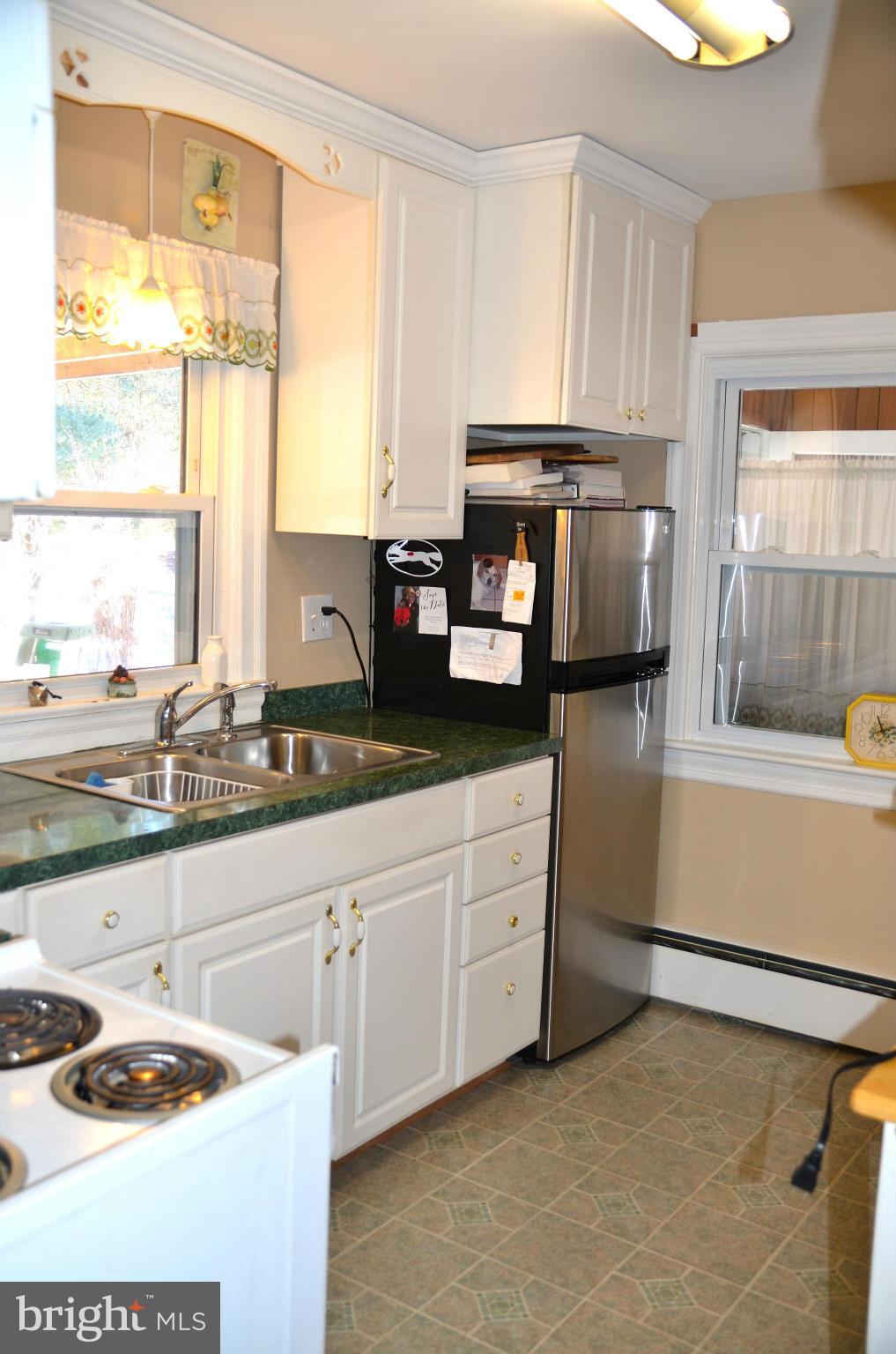 407 Lincoln Road Middleburg, VA 20117 - Photo 6 of 14 Kitchen