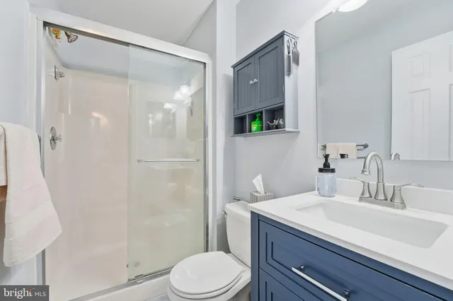 $280,000 | 9458 Scarlet Oak Drive, Manassas, VA 20110