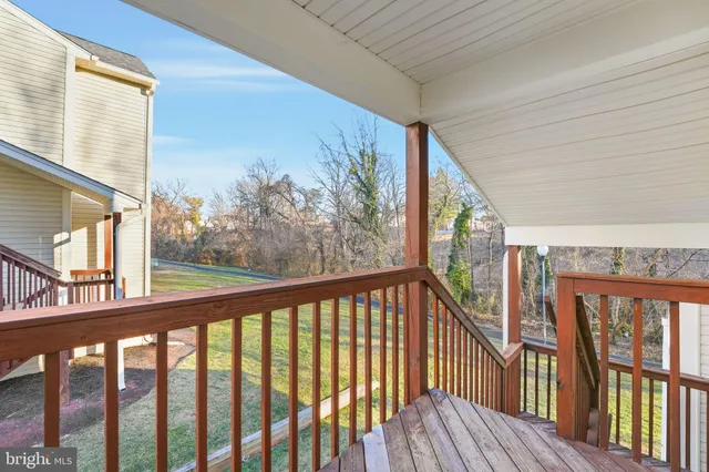 $280,000 | 9458 Scarlet Oak Drive, Manassas, VA 20110