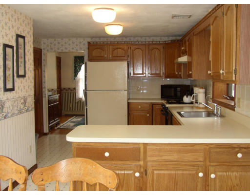81 Island Road Millis, MA 02054 - Photo 6 of 18 Gallery Image 6