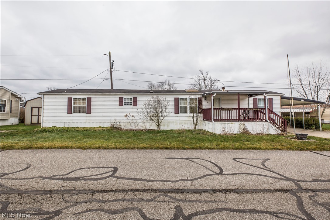 18592 Edwards Road, Unit 31 BUTTERNUT Doylestown, OH 44230 - Photo 33 of 34 Gallery Image 33