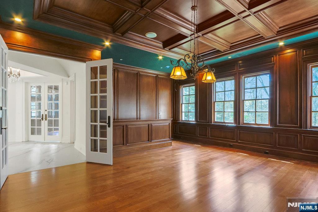 67 Robin Lane Alpine, NJ 07620 - Photo 30 of 40