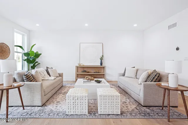 $749,000 | 132 Mustang Drive, Manalapan, NJ 07726