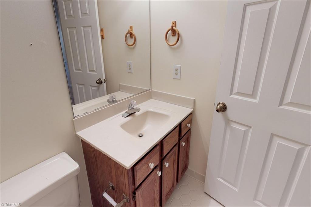 133 Pembrooke Ridge Court Bermuda Run, NC 27006 - Photo 20 of 30 Gallery Image 20