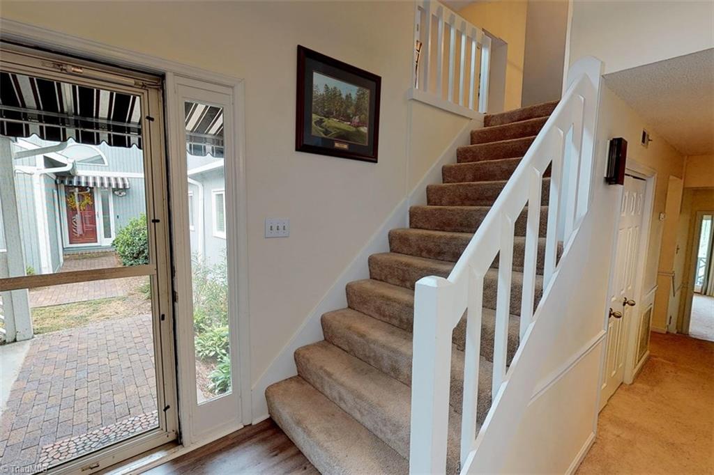 133 Pembrooke Ridge Court Bermuda Run, NC 27006 - Photo 7 of 30 Gallery Image 7