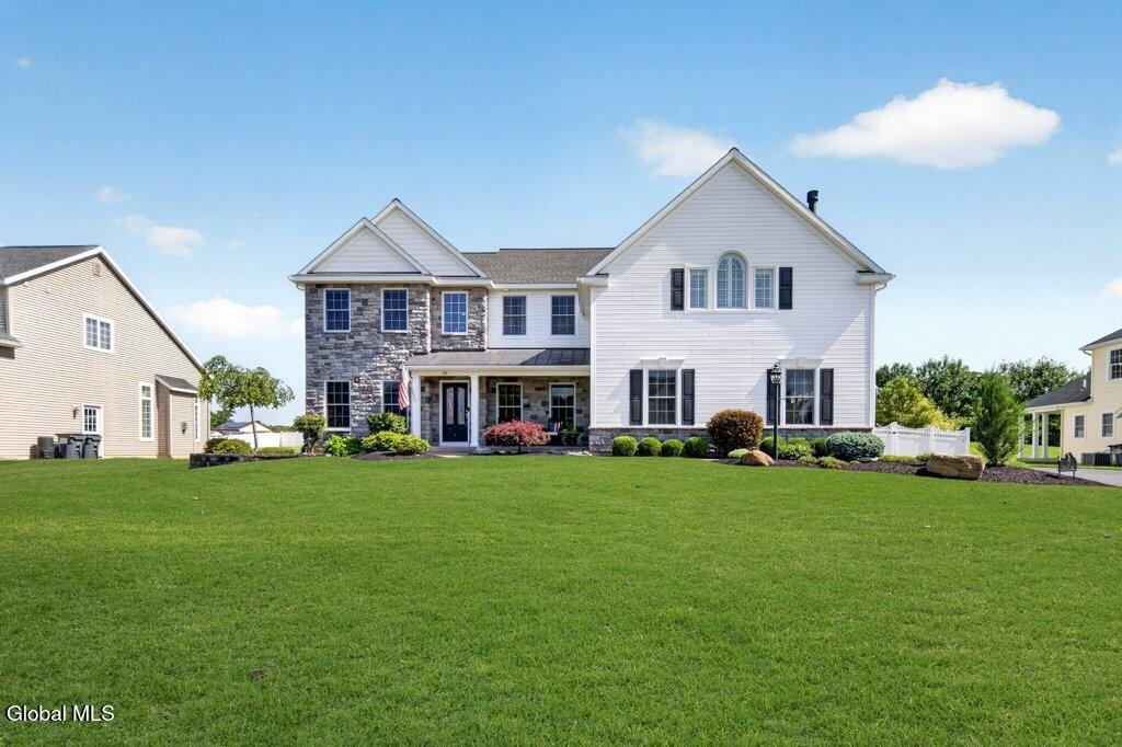 13 Peacham Road Colonie, NY 12189 - Photo 1 of 45 001-DSC01474_m