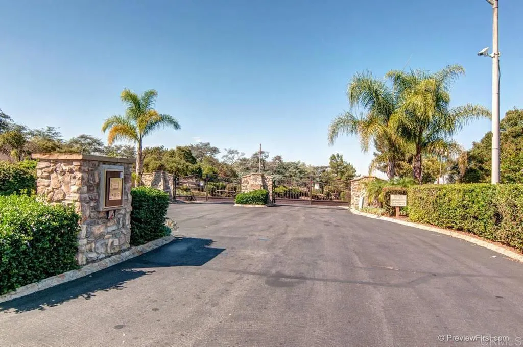 Crystal Ridge Escondido, CA 92026 - Photo 18 of 21 a view of a garden with a houses